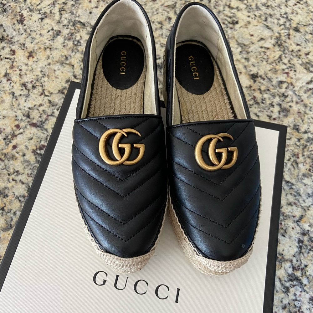 Gucci Shoes - Picture 1 of 4